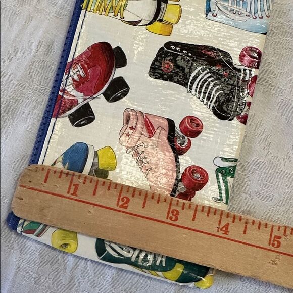 Blue Q Recycled Plastic Zipper Pencil Pouch 9” X 4” Roller Skates - Picture 7 of 7